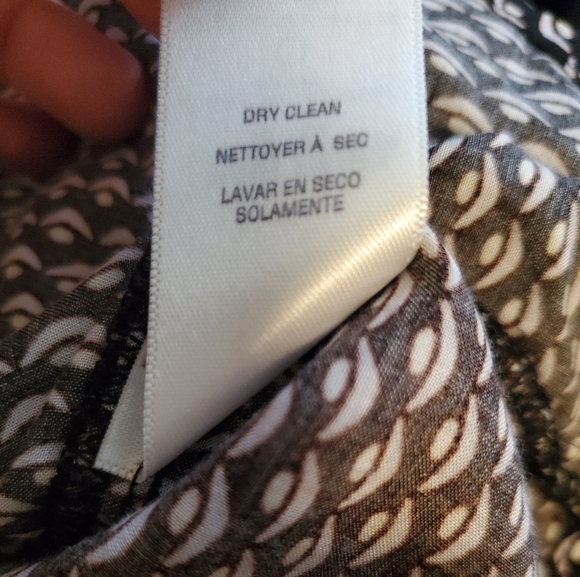 Splendid Split Neck Collared Blouse - Picture 6 of 7